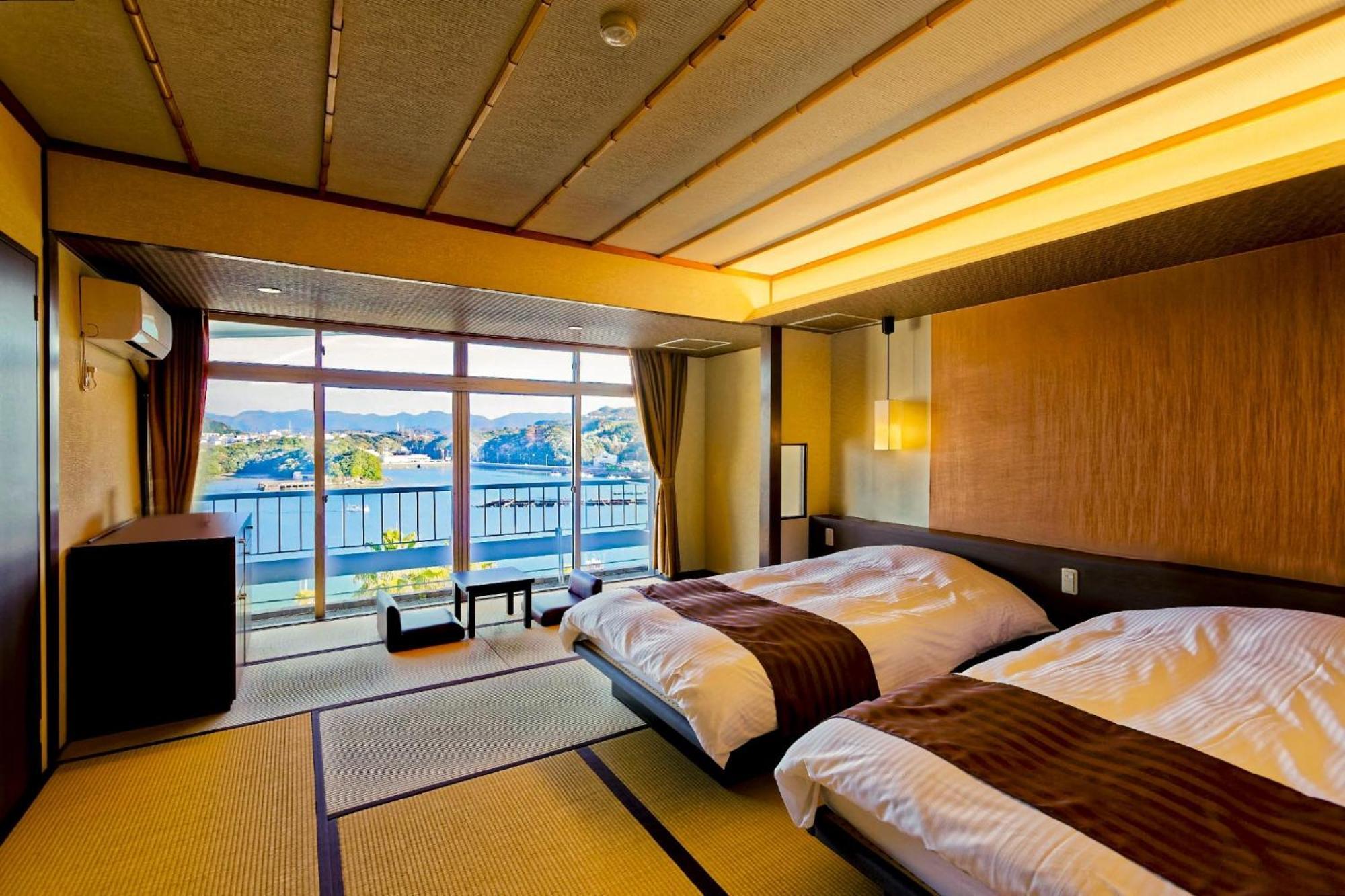 Ooedo Onsen Monogatari Premium Shirahama Saichoraku Hotel Ngoại thất bức ảnh